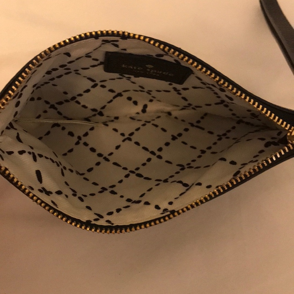 KATE SPADE ♠️ black wristlet - Picture 3 of 4